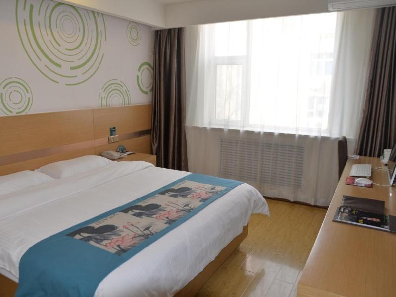 Greentree Inn Hotel Jianhe Subway Station North Palace Taiyuan מראה חיצוני תמונה