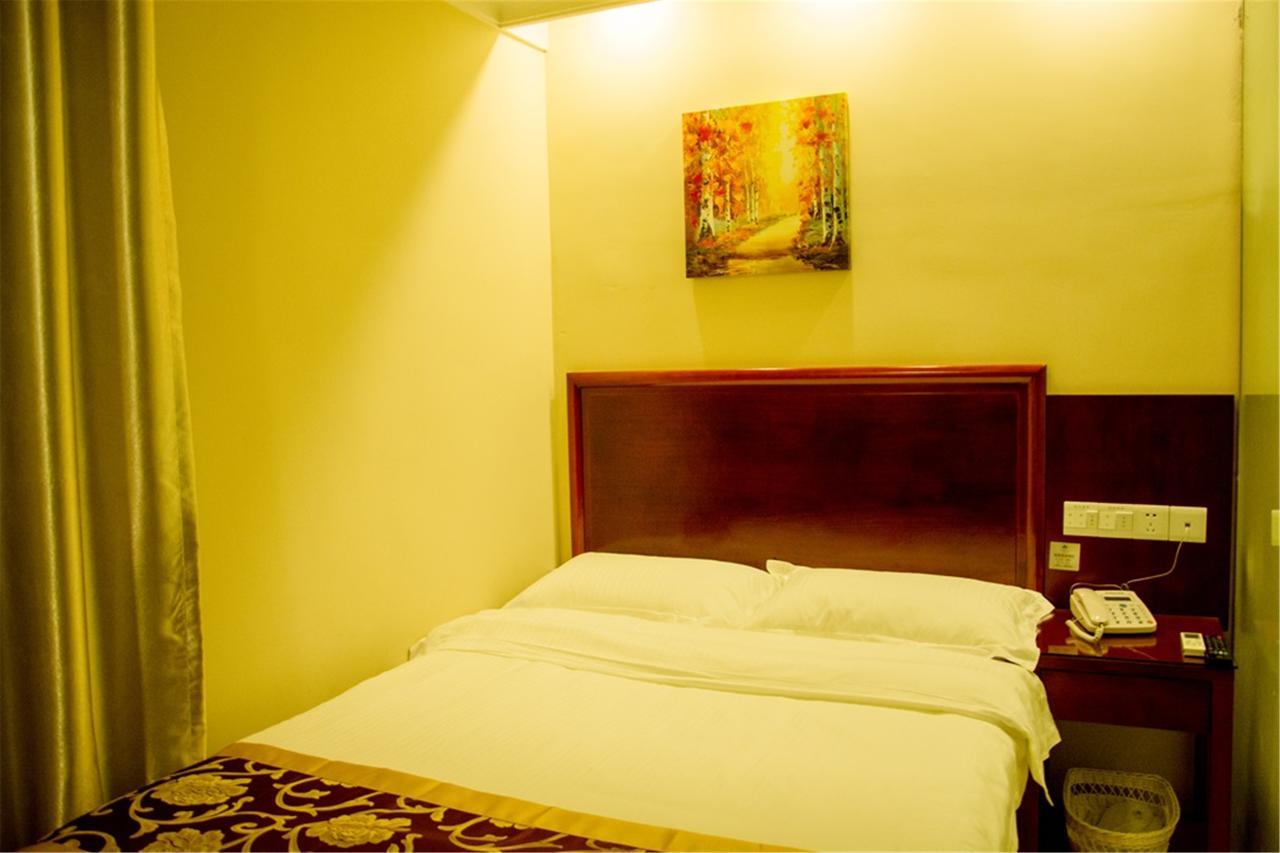 Greentree Inn Hotel Jianhe Subway Station North Palace Taiyuan מראה חיצוני תמונה