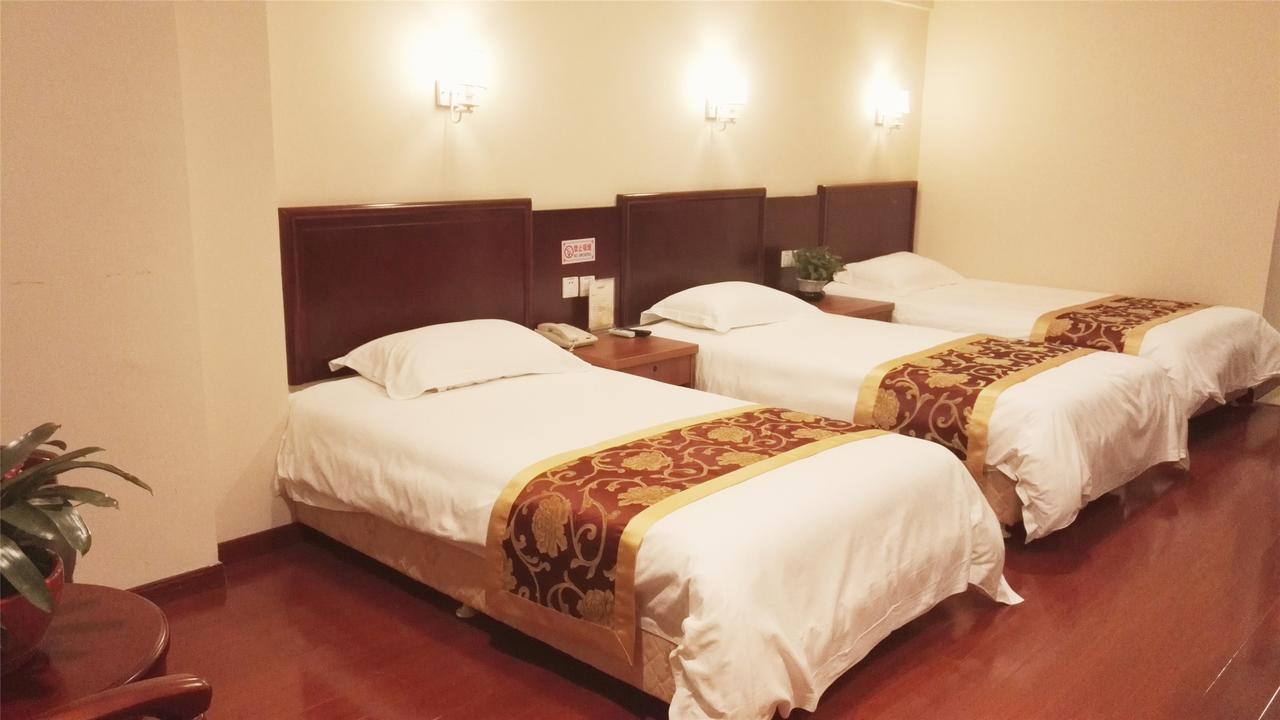 Greentree Inn Hotel Jianhe Subway Station North Palace Taiyuan מראה חיצוני תמונה