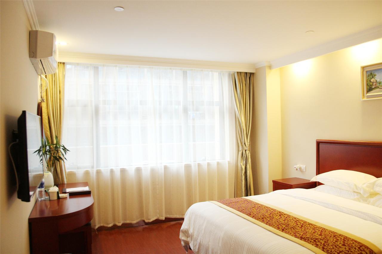 Greentree Inn Hotel Jianhe Subway Station North Palace Taiyuan מראה חיצוני תמונה