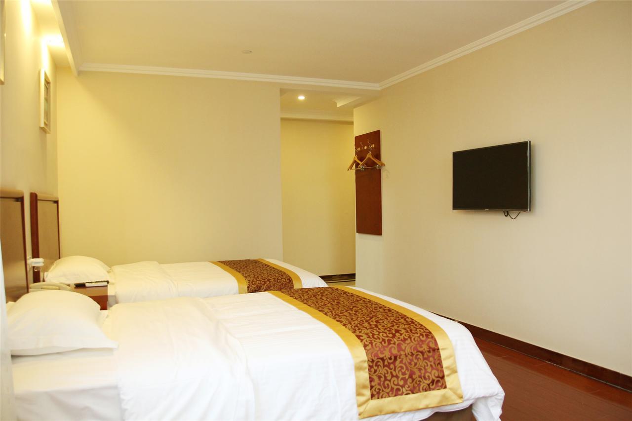 Greentree Inn Hotel Jianhe Subway Station North Palace Taiyuan מראה חיצוני תמונה