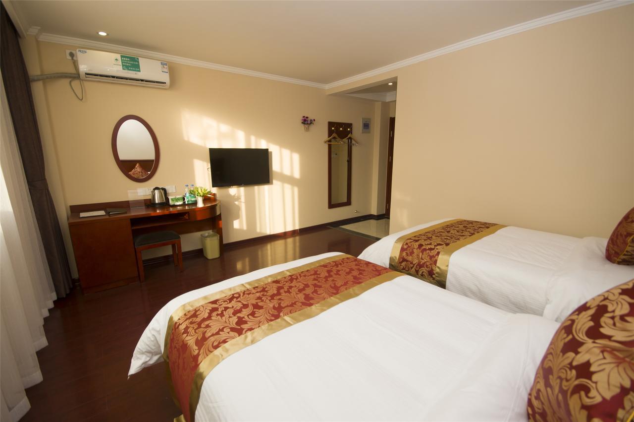 Greentree Inn Hotel Jianhe Subway Station North Palace Taiyuan מראה חיצוני תמונה